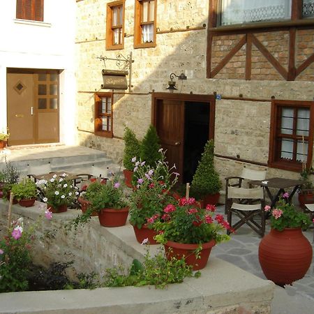 אדסה Hagiati Guesthouse מראה חיצוני תמונה