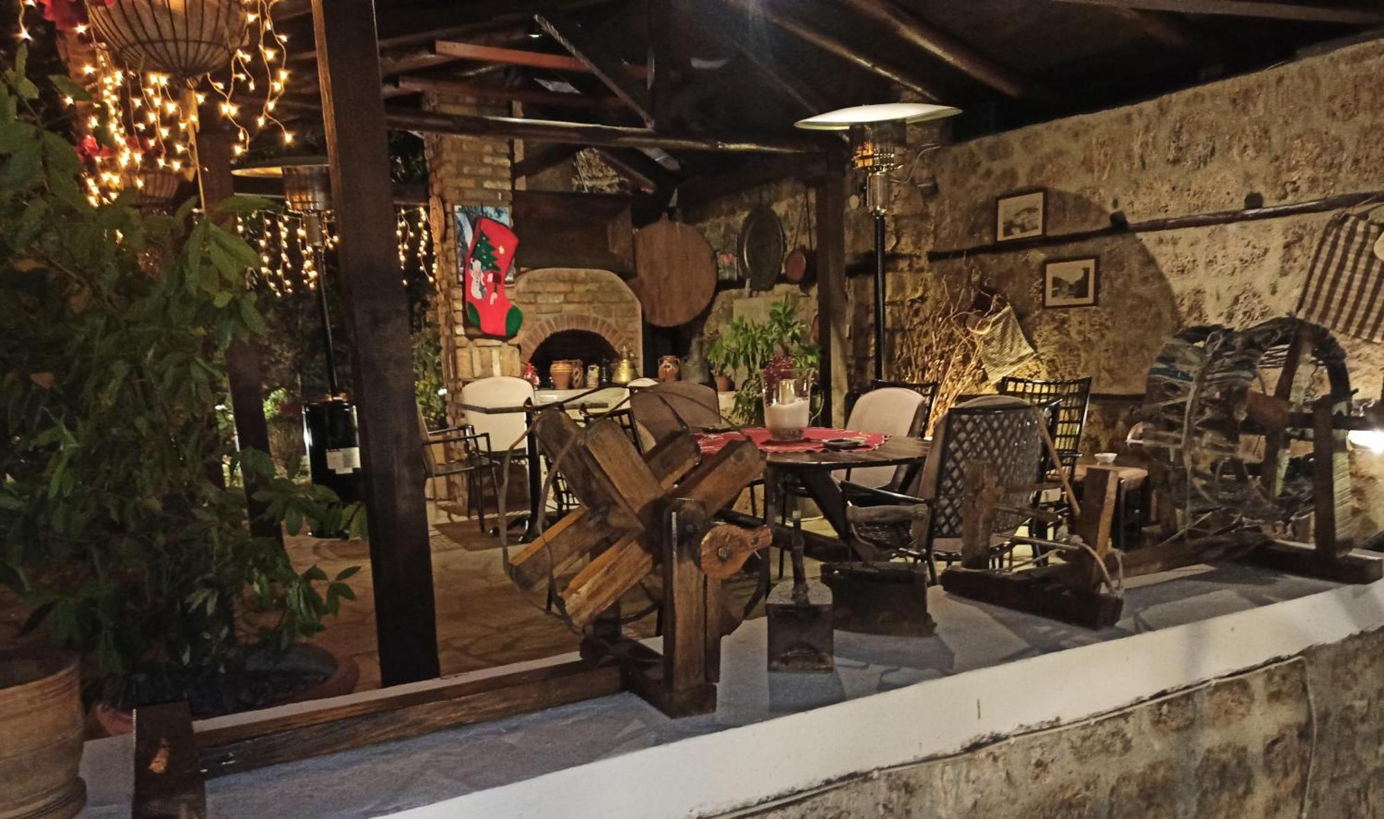 אדסה Hagiati Guesthouse מראה חיצוני תמונה