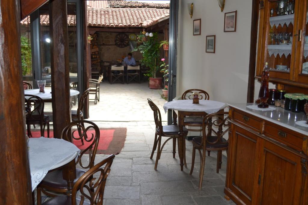 אדסה Hagiati Guesthouse מראה חיצוני תמונה