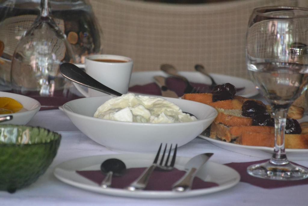 אדסה Hagiati Guesthouse מראה חיצוני תמונה