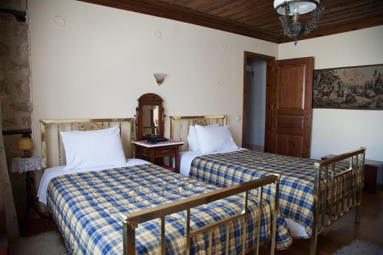 אדסה Hagiati Guesthouse מראה חיצוני תמונה